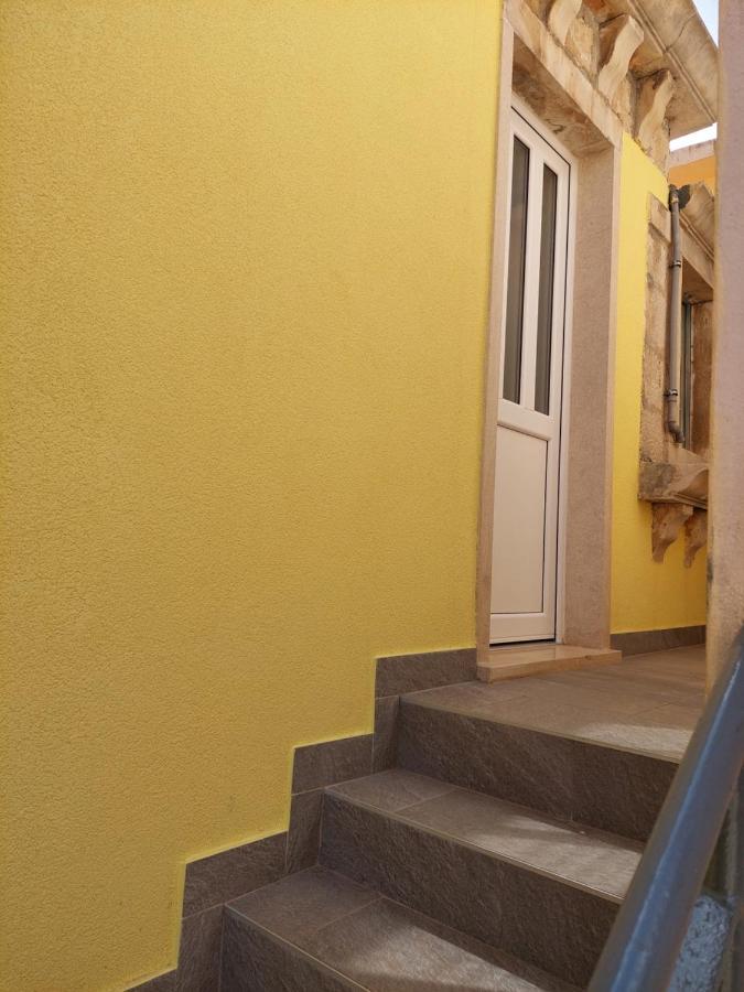 Apartmani Antonia Račišće Zewnętrze zdjęcie