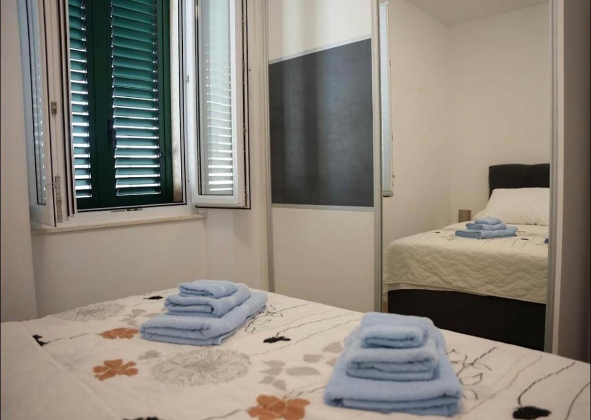 Apartmani Antonia Račišće Zewnętrze zdjęcie
