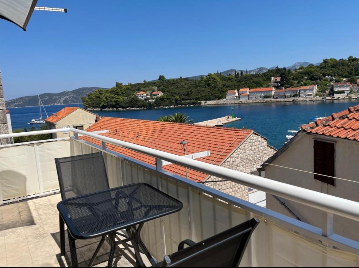 Apartmani Antonia Račišće Zewnętrze zdjęcie